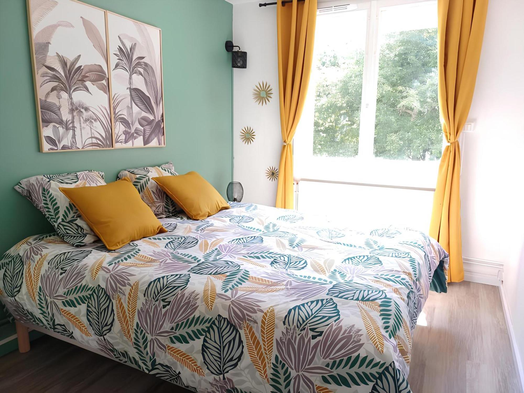 Proche Chu - 4 Couchages - Parking Gratuit - Local Velo Apartment Amiens Bagian luar foto